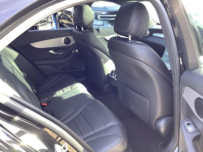 2021 Mercedes-Benz C-Class C300