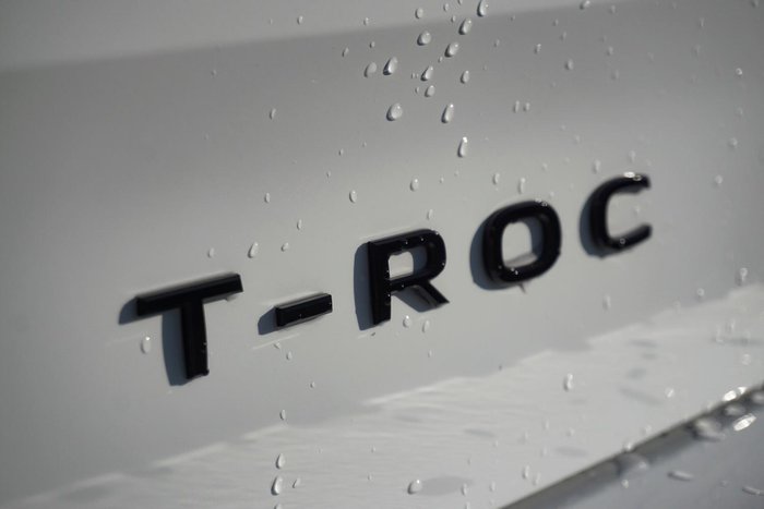 2025 Volkswagen T-Roc 140TSI R-Line