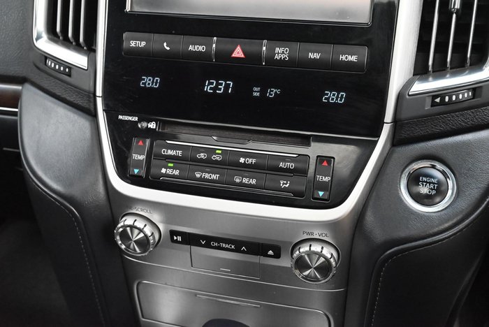 2018 Toyota Landcruiser Sahara