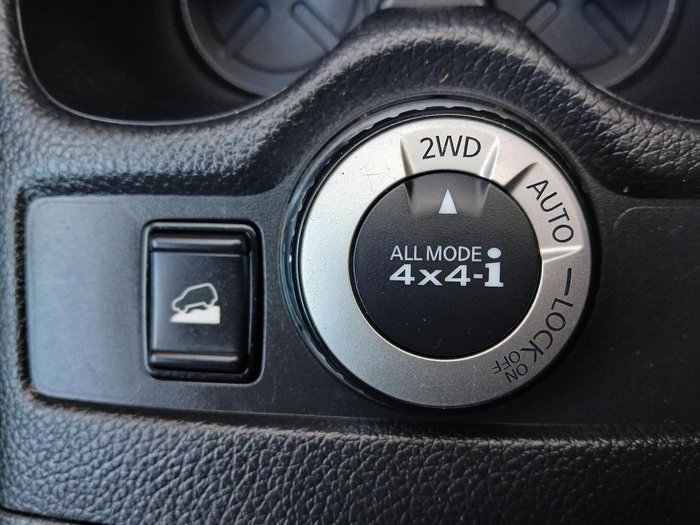 2020 Nissan X-TRAIL ST