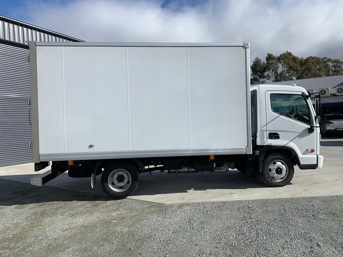 2025 Hyundai Mighty EX4/6 Pantech White