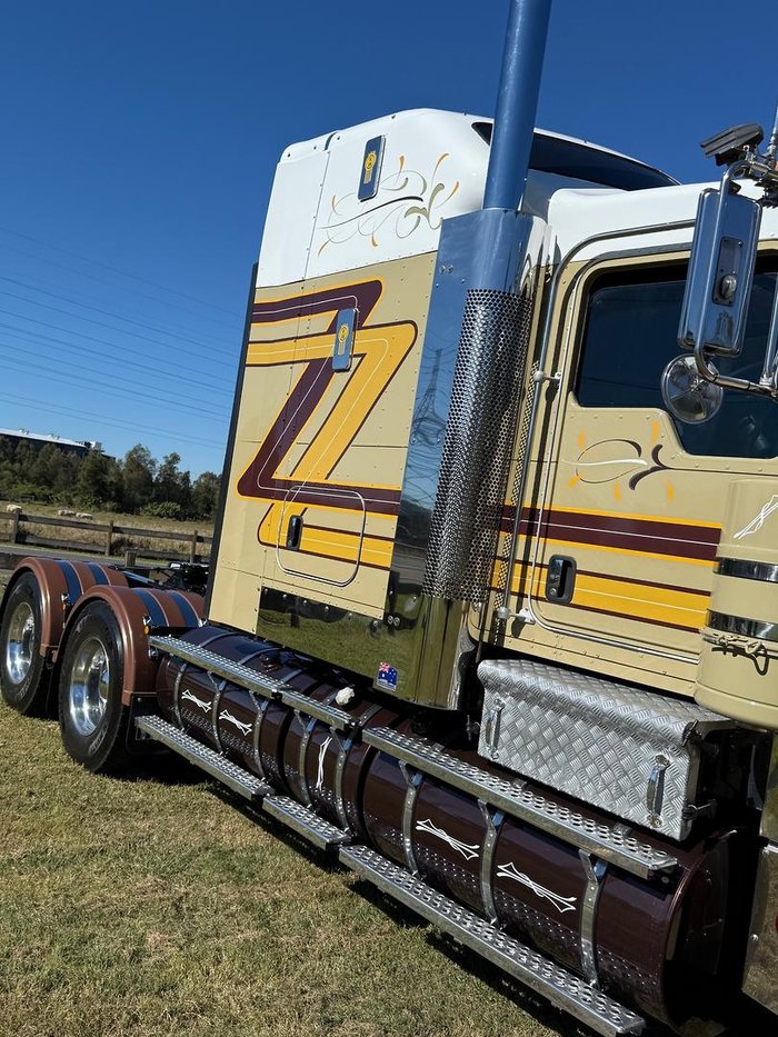 2016 Kenworth T909 140t - RECENT ENGINE RECO