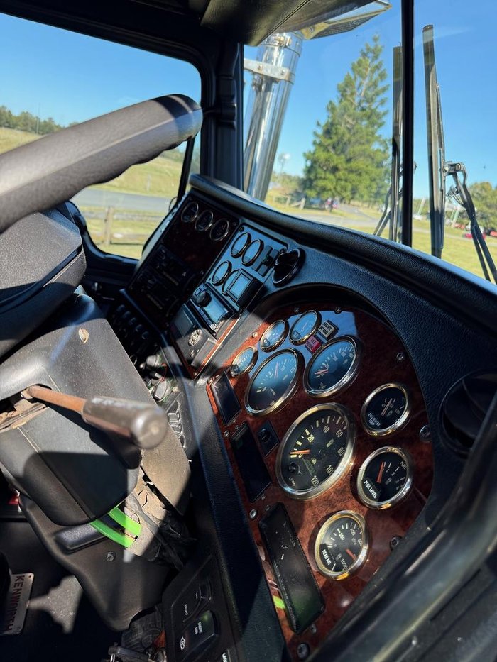 2016 Kenworth T909 140t - RECENT ENGINE RECO