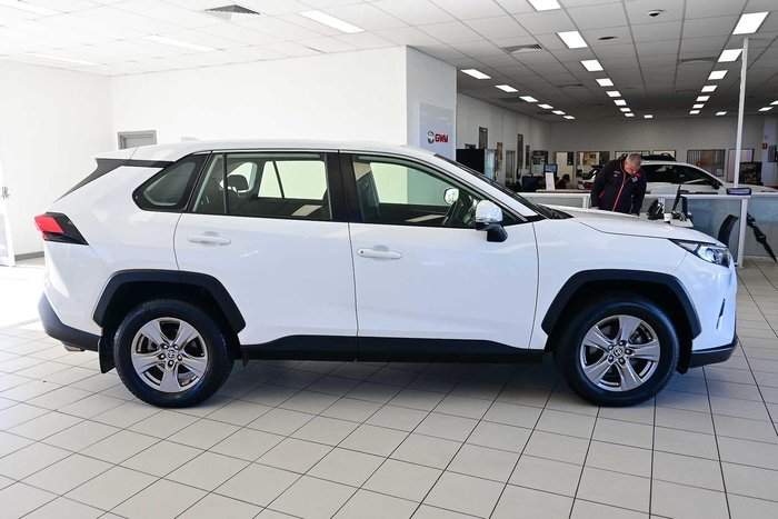 2023 Toyota RAV4 GX
