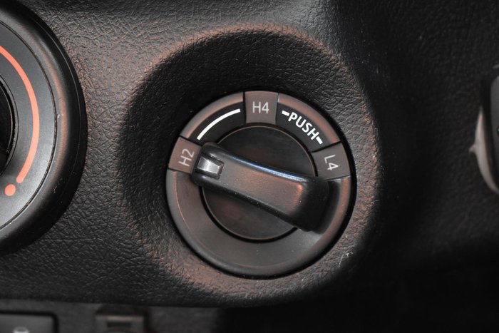 2021 Toyota Hilux SR