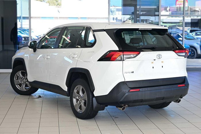 2023 Toyota RAV4 GX