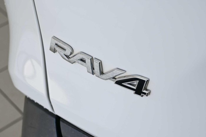 2023 Toyota RAV4 GX
