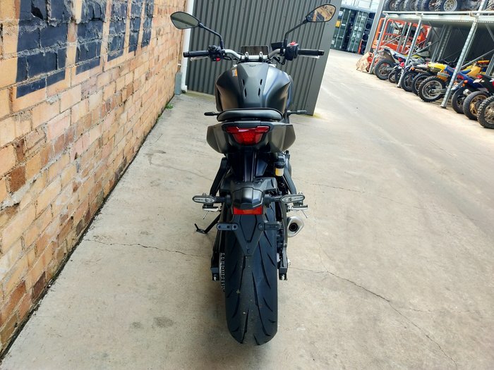 2025 YAMAHA MT-07 LAMS ROAD BLACK