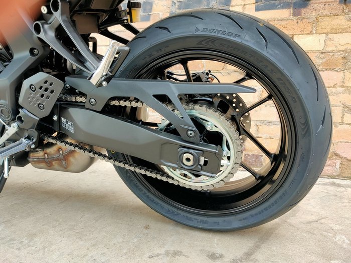 2025 YAMAHA MT-07 LAMS ROAD BLACK