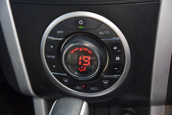 2016 Isuzu MU-X LS-T