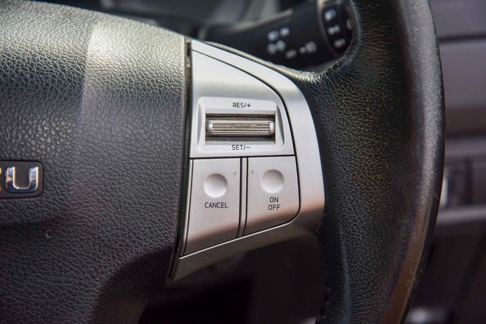 2016 Isuzu MU-X LS-T