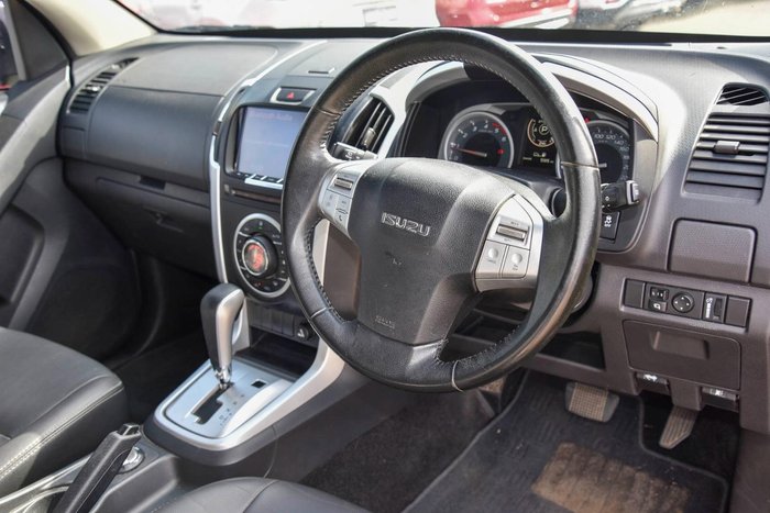 2016 Isuzu MU-X LS-T