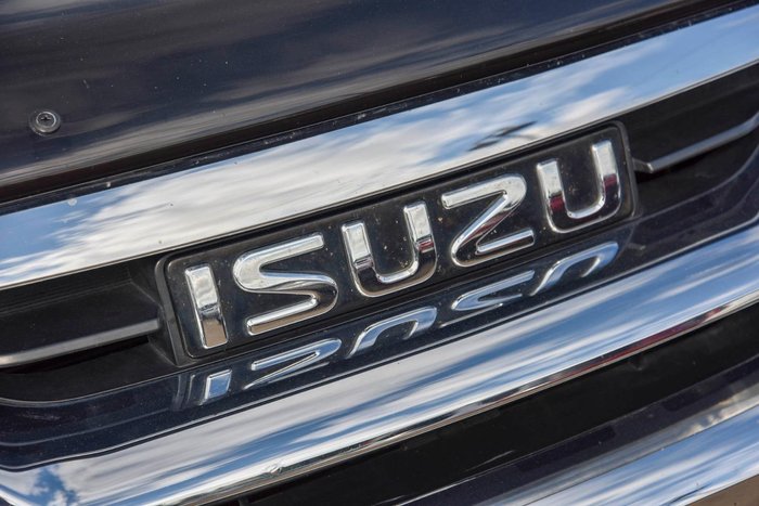 2016 Isuzu MU-X LS-T