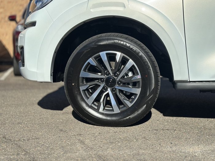 2025 GWM Cannon Lux Cab Chassis