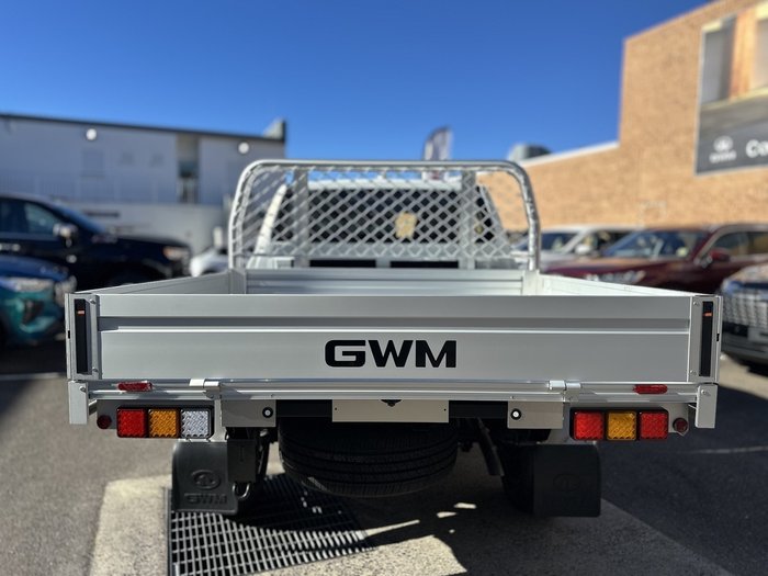 2025 GWM Cannon Lux Cab Chassis