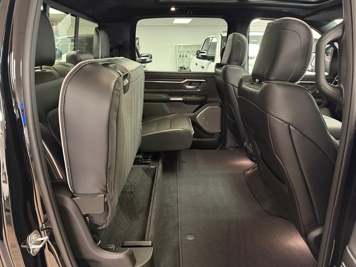 2025 RAM 1500 Laramie Sport Hurricane SO RamBox