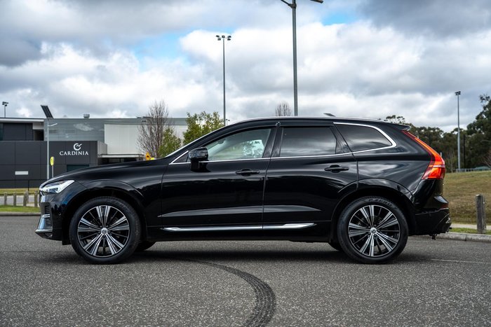 2021 Volvo XC60 B5 Inscription