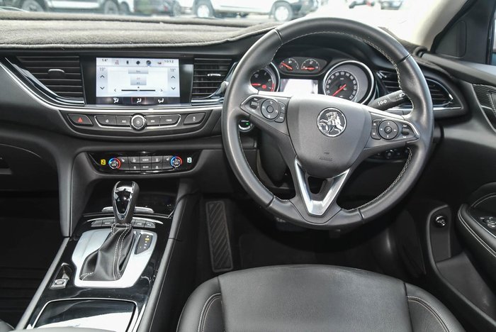 2018 Holden Calais