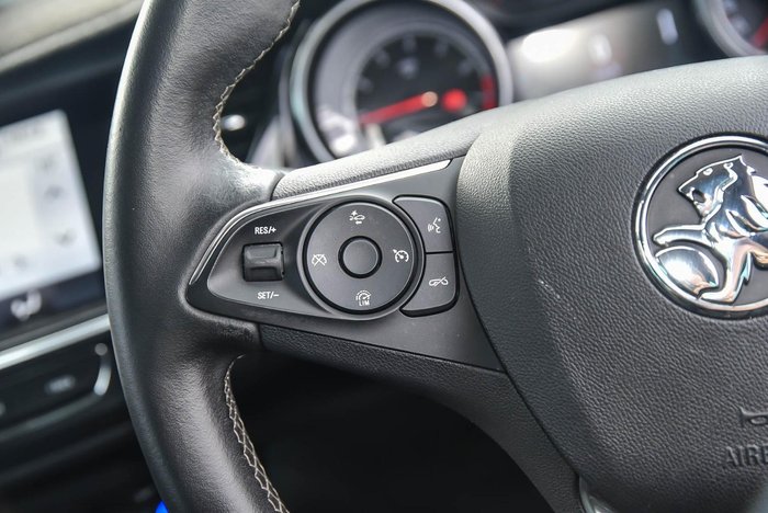 2018 Holden Calais