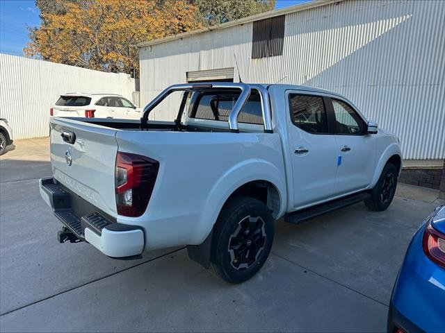 2025 Nissan D23