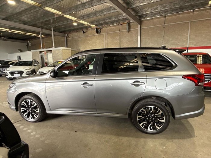 2021 Mitsubishi Outlander PHEV GSR
