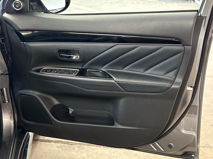 2021 Mitsubishi Outlander PHEV GSR