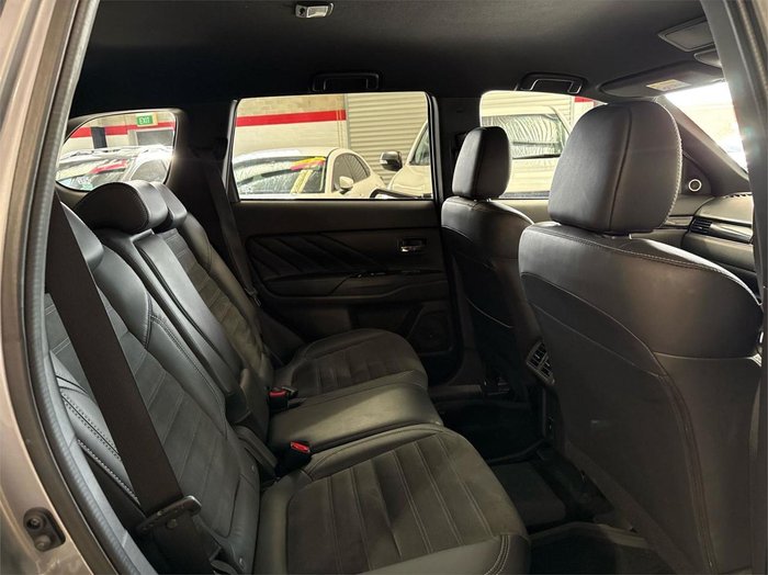 2021 Mitsubishi Outlander PHEV GSR