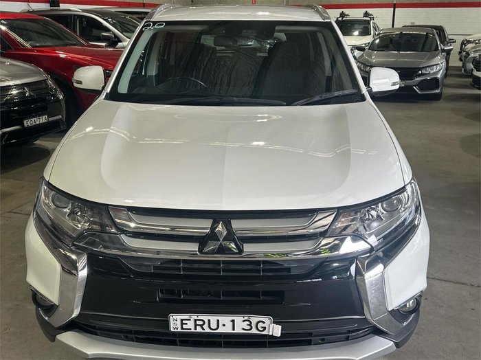 2017 Mitsubishi Outlander LS Safety Pack