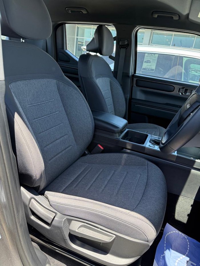 2025 Kia Tasman S