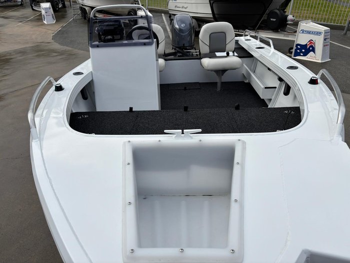 2025 QUINTREX 420 Renegade SC