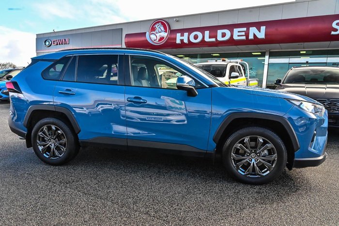 2023 Toyota RAV4 GXL