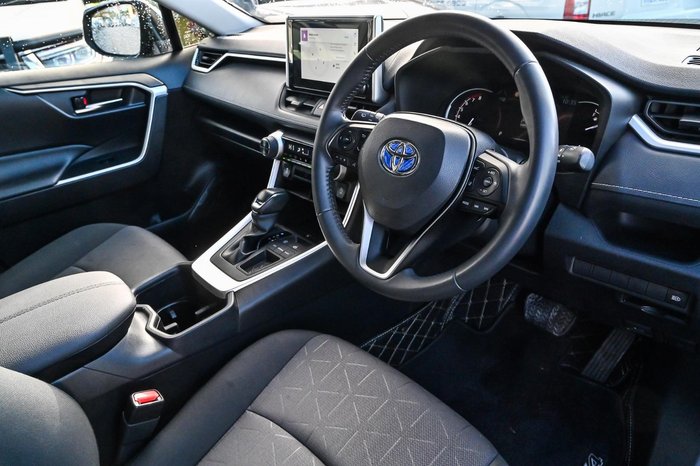 2023 Toyota RAV4 GXL