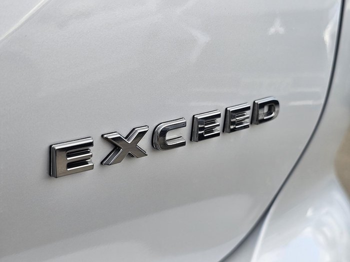 2023 Mitsubishi Outlander Exceed
