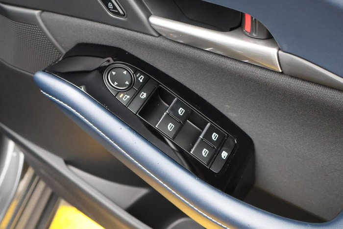 2025 Mazda CX-30 G20 Pure