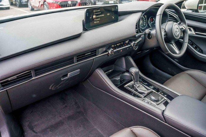 2025 Mazda 3 G25 Astina