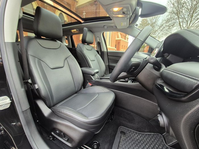 2024 Jeep Compass Summit e-Hybrid