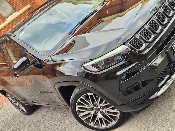 2024 Jeep Compass Summit e-Hybrid