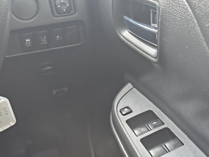2022 Mitsubishi Triton GLX+