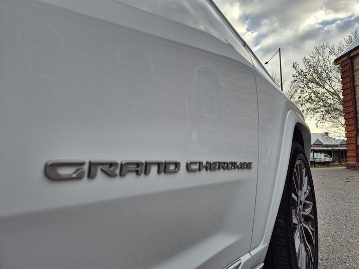 2022 Jeep Grand Cherokee L Summit Reserve