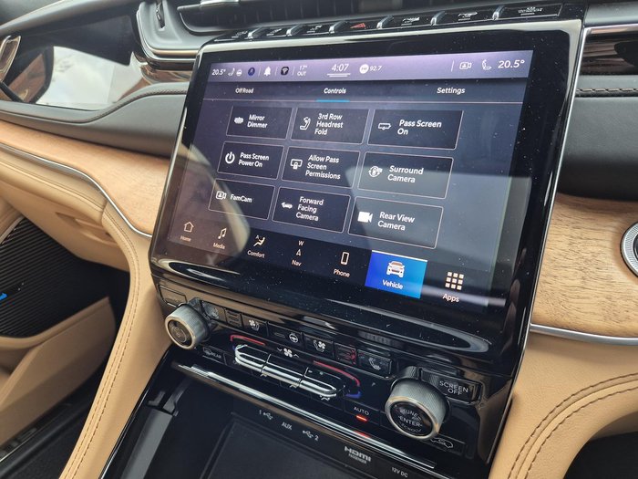 2022 Jeep Grand Cherokee L Summit Reserve