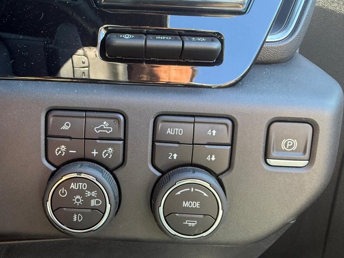 2025 Chevrolet Silverado 1500 ZR2 W/Tech Pack