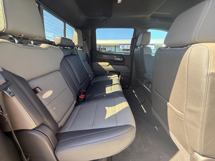 2025 Chevrolet Silverado 1500 ZR2 W/Tech Pack