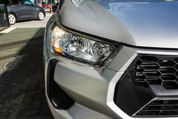 2024 Toyota Hilux SR Hi-Rider