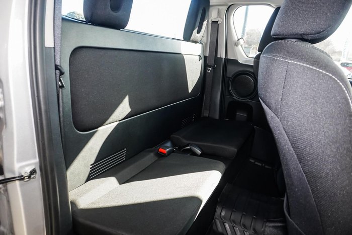 2024 Toyota Hilux SR Hi-Rider
