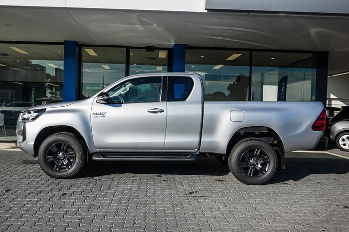 2024 Toyota Hilux SR Hi-Rider