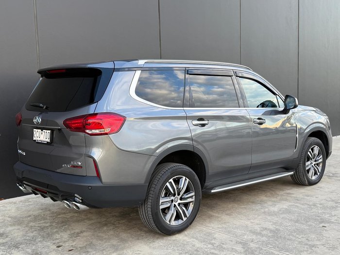 2023 LDV D90 Executive