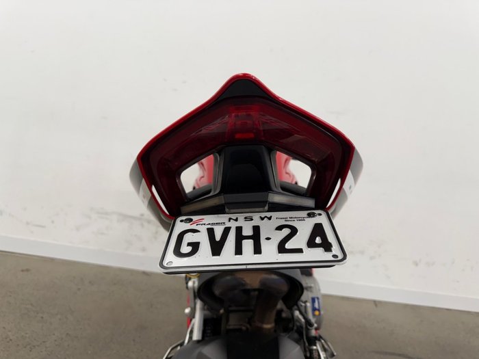 2022 DUCATI PANIGALE V2 Red