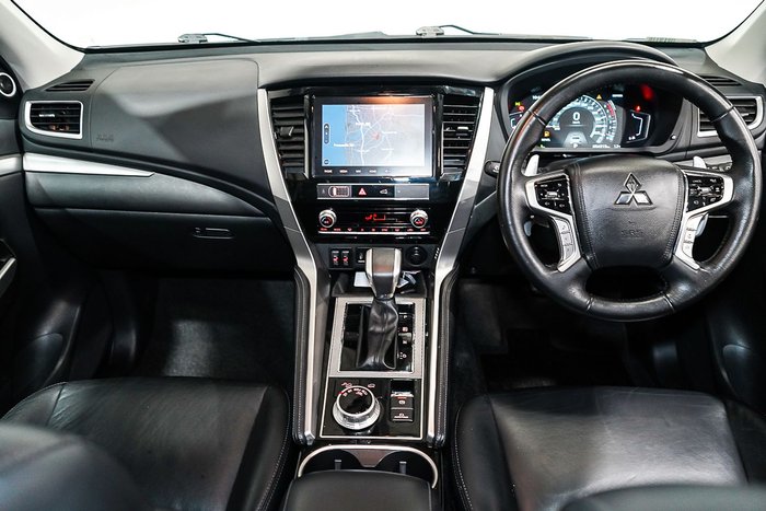 2023 Mitsubishi Pajero Sport Exceed