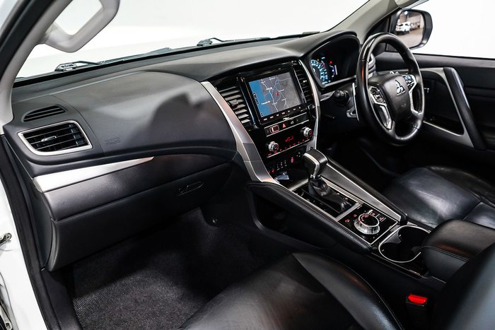 2023 Mitsubishi Pajero Sport Exceed