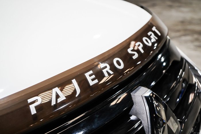 2023 Mitsubishi Pajero Sport Exceed